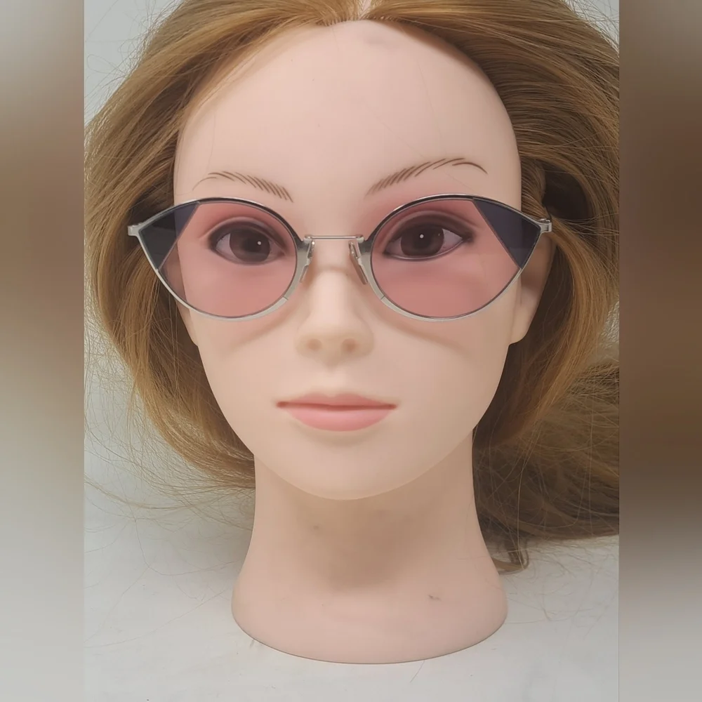 NEW Fendi Women's Sunglasses Butterfly Cut Eye Rose Silver FF0342/S 51-23-140 - Picture 4 of 16